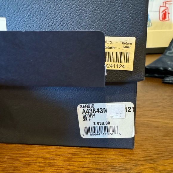 SERGIO ROSSI EUC Godiva Suede Pointed Toe Pumps Heels BB Royal Mary Red 38.5 - Picture 9 of 11